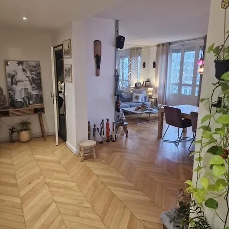Magnifique Parisien Proche Du Centre 아파트 *