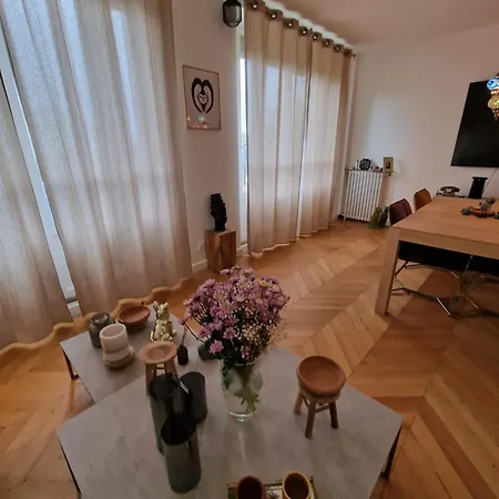 아파트 Magnifique Parisien Proche Du Centre