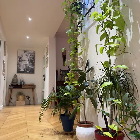 Magnifique Parisien Proche Du Centre 아파트 *